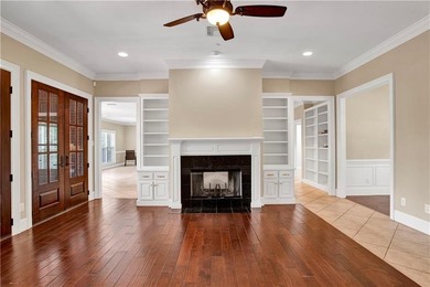 Experience the perfect blend of luxury, comfort, and outdoor - photo 19