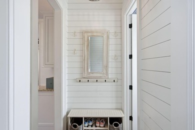 Welcome to this beautifully crafted 5-bedroom, 5.5-bath - photo 20