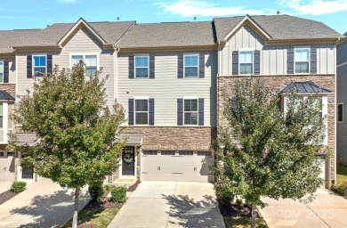 Lake Townhome/Townhouse For Sale in Mooresville, North Carolina