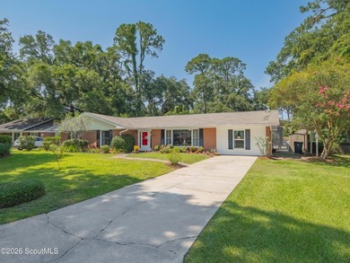 Remodeled and upgraded wonderful family home with mother in law - photo 2