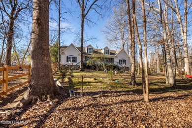 Welcome to your own private retreat. This expansive 4-bedroom