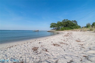 Rare opportunity to own a waterfront cottage overlooking the - photo 3