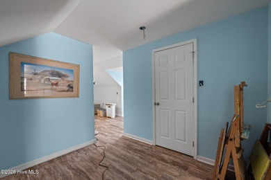 Welcome to your own private retreat. This expansive 4-bedroom