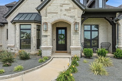 Luxury country living meets modern convenience! Situated on a - photo 5