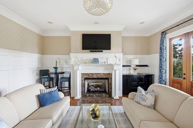 Welcome to this beautifully crafted 5-bedroom, 5.5-bath - photo 30