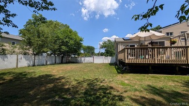Welcome to this good looking 5 bedroom, 3 level colonial which - photo 30
