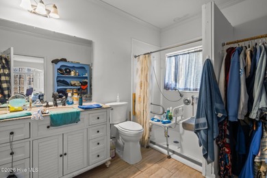 Welcome to your own private retreat. This expansive 4-bedroom