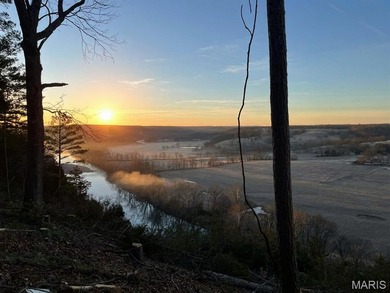 Gasconade River Home Active Under Contract in Dixon Missouri