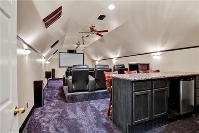 Experience the perfect blend of luxury, comfort, and outdoor - photo 44