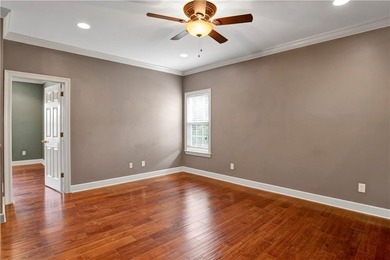 Experience the perfect blend of luxury, comfort, and outdoor - photo 47