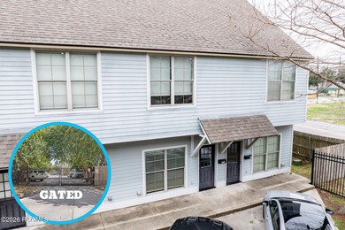 Vermilion River - Lafayette Parrish Condo For Sale in Lafayette Louisiana