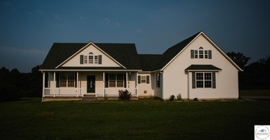 Truman Lake Home For Sale in Osceola Missouri