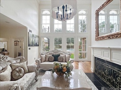 Elegant Southern Living with Resort-Style Outdoor Entertaining - photo 9
