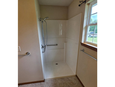 1,255 Square foot home with an open floor plan has a vaulted - photo 17