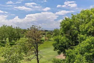 Stunning, completely renovated home located on a quiet - photo 17