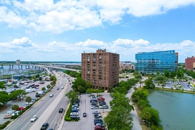 Turn-key condo across from the Charleston City Marina! This - photo 30