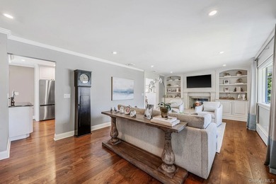 Located at the end of Manitton Court this impeccably maintained - photo 5