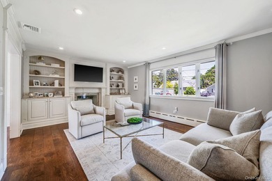 Located at the end of Manitton Court this impeccably maintained - photo 6