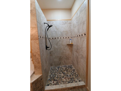 One of the most unique, beautiful properties around!! Private - photo 9