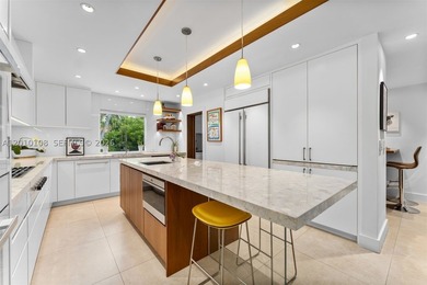 A truly exceptional Miami Modern Tropical residence set on a - photo 11
