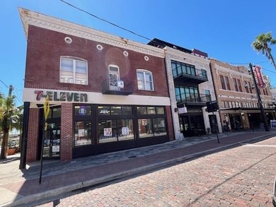 Florida Commercial Group presents a fantastic 7th Avenue - photo 1