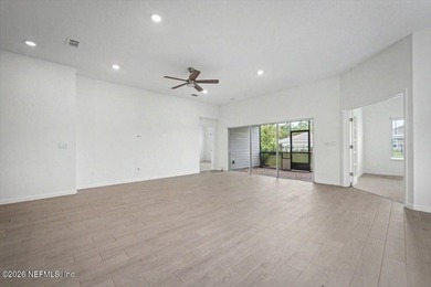 Welcome to 85467 Stonehurst Parkway in the sought-after Hampton - photo 22