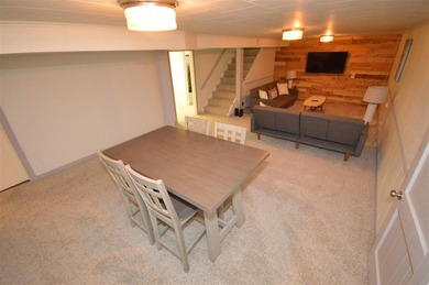 Presenting a spacious 3+ bedroom, 2 bathroom ranch home, ideally - photo 32