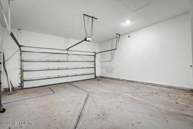 Welcome to 85467 Stonehurst Parkway in the sought-after Hampton - photo 49