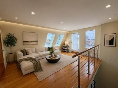 ~800 sq ft of private outdoor space + over 1,500 sq ft interior - photo 3
