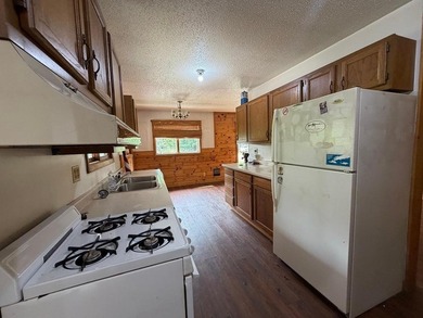 Perfect start to Country Living! If you are looking for a - photo 3
