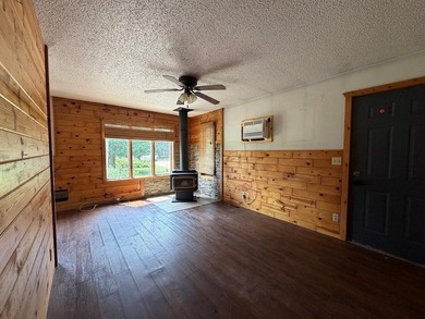 Perfect start to Country Living! If you are looking for a - photo 10