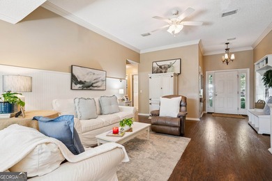 Welcome home to this charming 3-bedroom, 2-bath cottage-style - photo 7