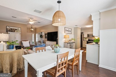 Welcome home to this charming 3-bedroom, 2-bath cottage-style - photo 8