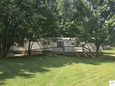 Truman Lake Home For Sale in Deepwater Missouri