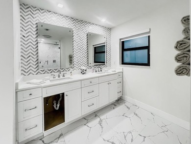 Completely renovated property featuring spray foam insulation - photo 14