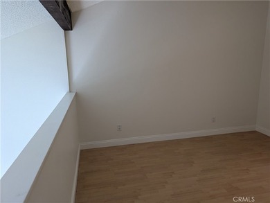 Beautiful Loft-Style Condo in the Desirable Pine Creek Community - photo 16