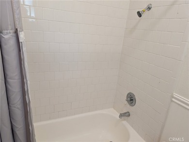 Beautiful Loft-Style Condo in the Desirable Pine Creek Community - photo 21