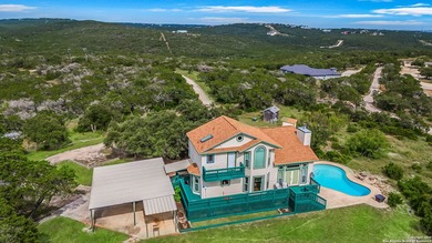 **MUST-SEE VIDEO TOUR!** Experience the privacy and beauty of - photo 3