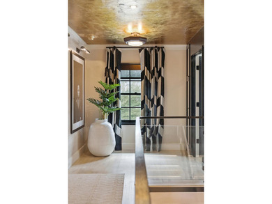 Located in the heart of Old Village, just moments from Alhambra - photo 35