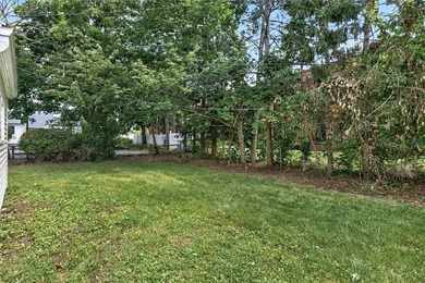 Opportunity Knocks at 9 Apollo Dr in Greece, NY. This 3 bed 1.5 - photo 5
