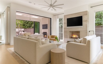 This private architectural retreat is designed for those who - photo 14