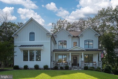 A Home That Truly Has It All Welcome to this exceptional - photo 15