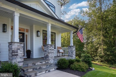 A Home That Truly Has It All Welcome to this exceptional - photo 17