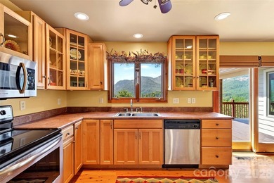 Breathtaking mountain views take center stage from this - photo 19