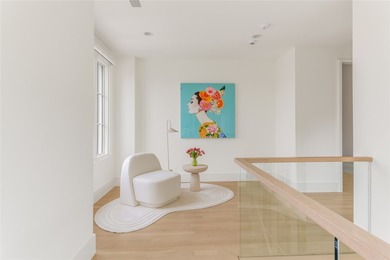 This private architectural retreat is designed for those who - photo 25