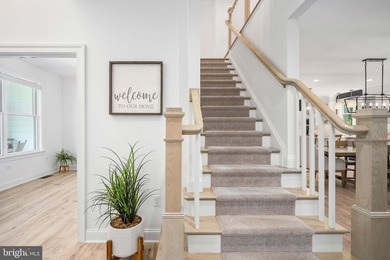A Home That Truly Has It All Welcome to this exceptional - photo 25