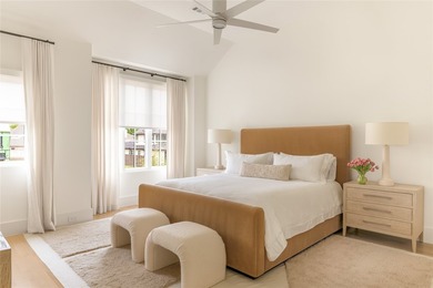 This private architectural retreat is designed for those who - photo 26