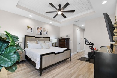 Not your cookie-cutter home. This magazine-worthy 3-bedroom - photo 26