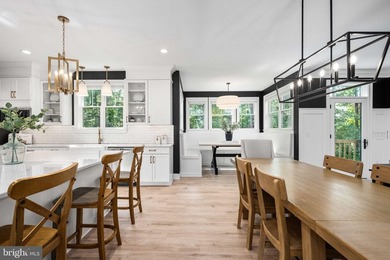 A Home That Truly Has It All Welcome to this exceptional - photo 40