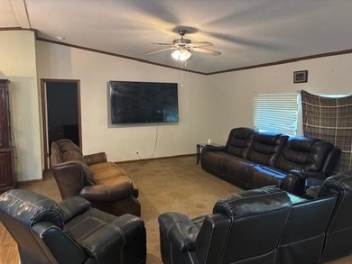 Great 4BR/2BA manufactured home in Toledo Beach Subdivision - photo 53